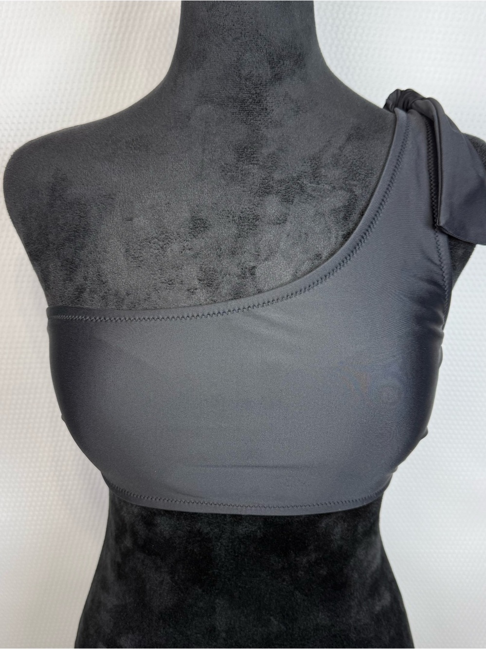 Aerie Real Good Black One Shoulder Tie Bikini  Bandeau Top Size M